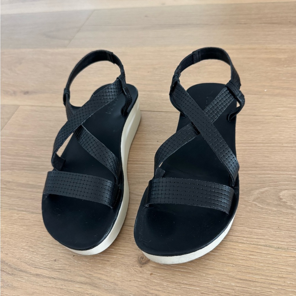 OluKai Black Crisscross Platform Sandals with Cream Sole
